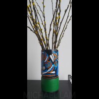 Varnish hand painted ceramic vase