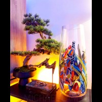 Varnish hand painted vase Varnish hand painted vase