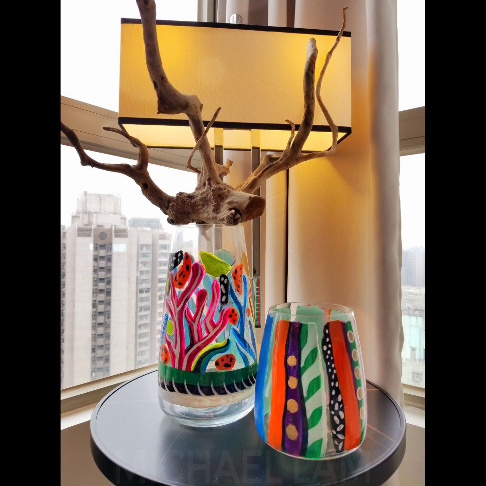 Varnish hand painted vase Varnish hand painted vase